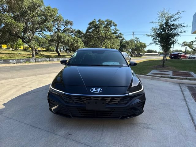 Certified 2026 Hyundai Elantra Sport FWD image 7