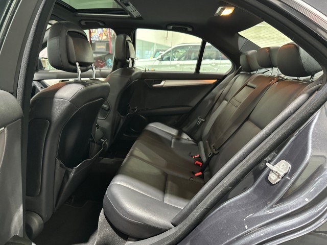Used 2013 Mercedes-Benz C 250 Sedan image 38