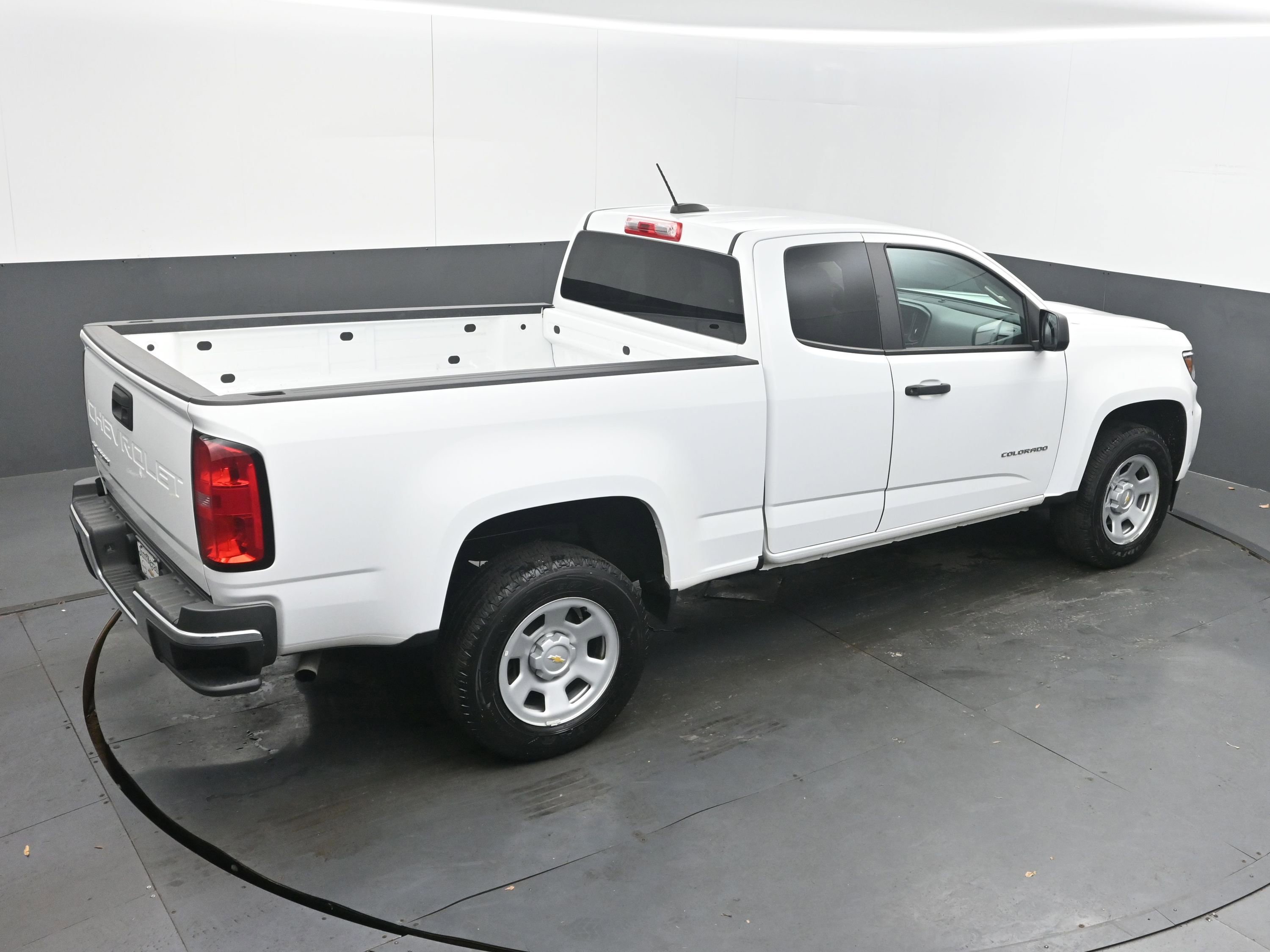 Used 2022 Chevrolet Colorado W/T image 34