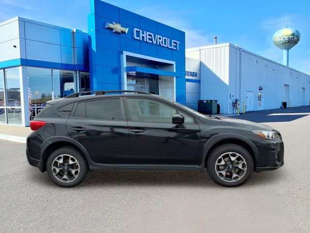 Used 2020 Subaru Crosstrek 2.0i Premium w/ Moonroof Package 2 AWD/4WD image 2