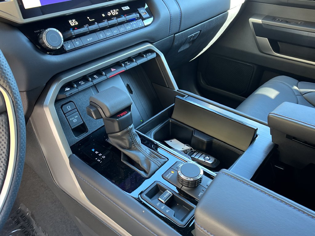 New 2026 Toyota Tundra Limited AWD/4WD image 20