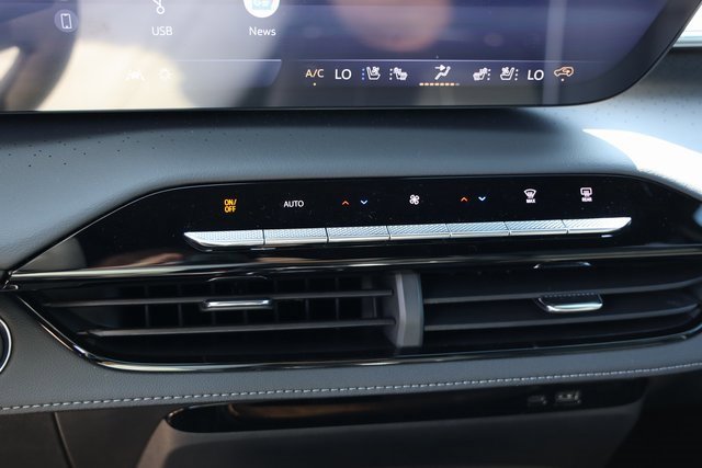 New 2026 Buick Enclave Avenir w/ Super Cruise Package image 24