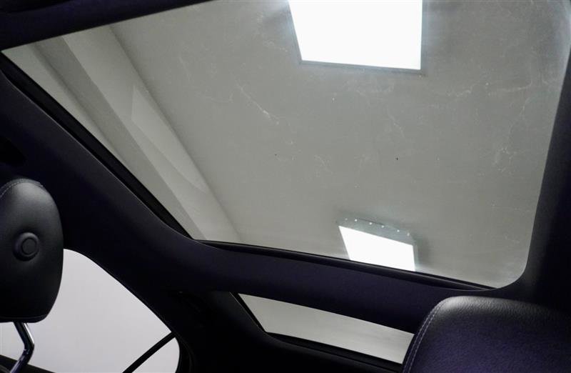 Used 2020 Mercedes-Benz GLA 250 4MATIC image 31