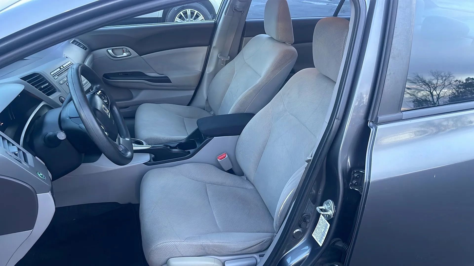 Used 2012 Honda Civic LX image 16