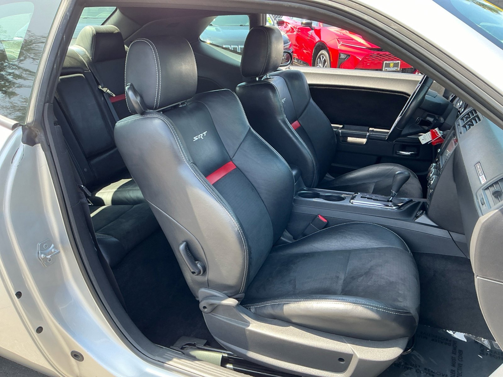 Used 2010 Dodge Challenger SRT8 w/ SRT Option Group II RWD image 21
