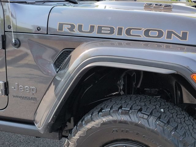 Used 2022 Jeep Wrangler Unlimited Rubicon w/ Xtreme Recon 35" Tire Package AWD/4WD image 12