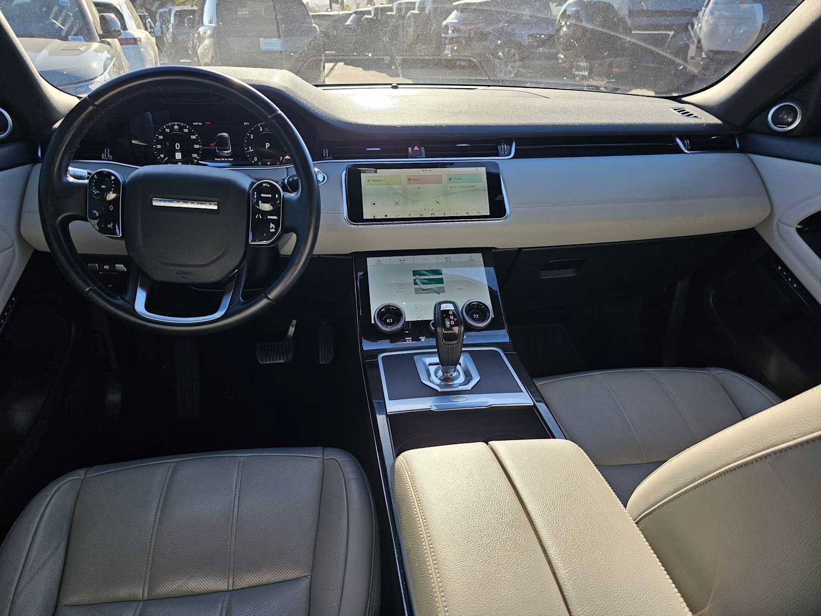 Used 2020 Land Rover Range Rover Evoque SE AWD/4WD image 18
