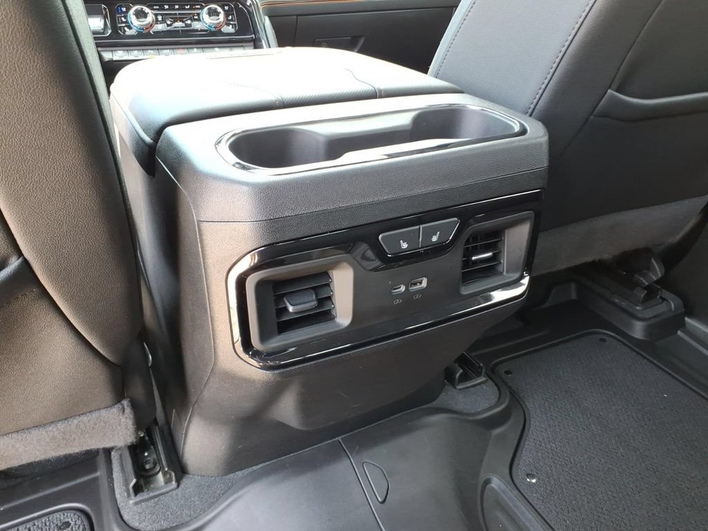 Used 2024 GMC Sierra 2500 AT4 w/ AT4 Premium Plus Package AWD/4WD image 22