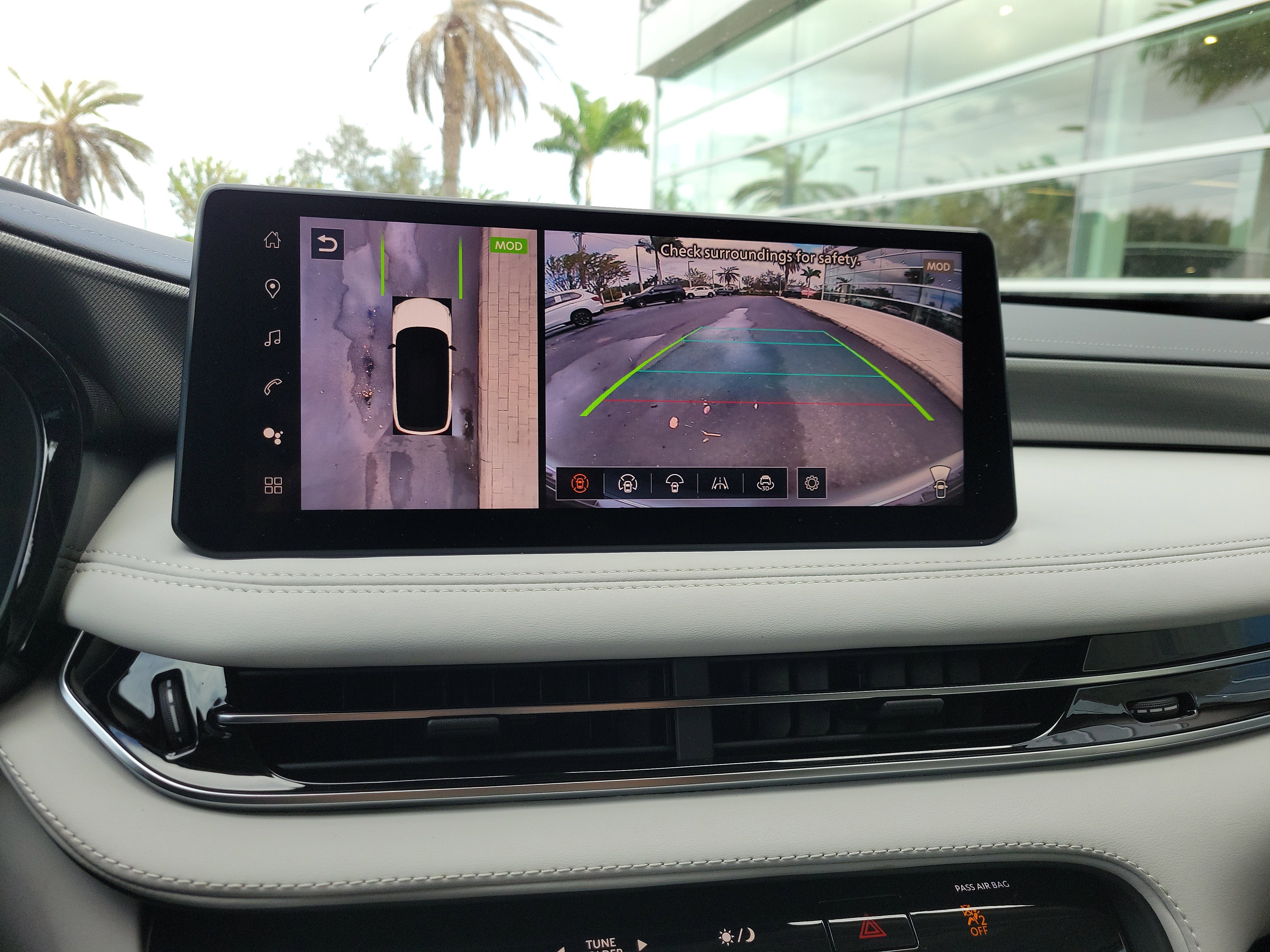 New 2026 INFINITI QX60 Luxe w/ Family Package image 19