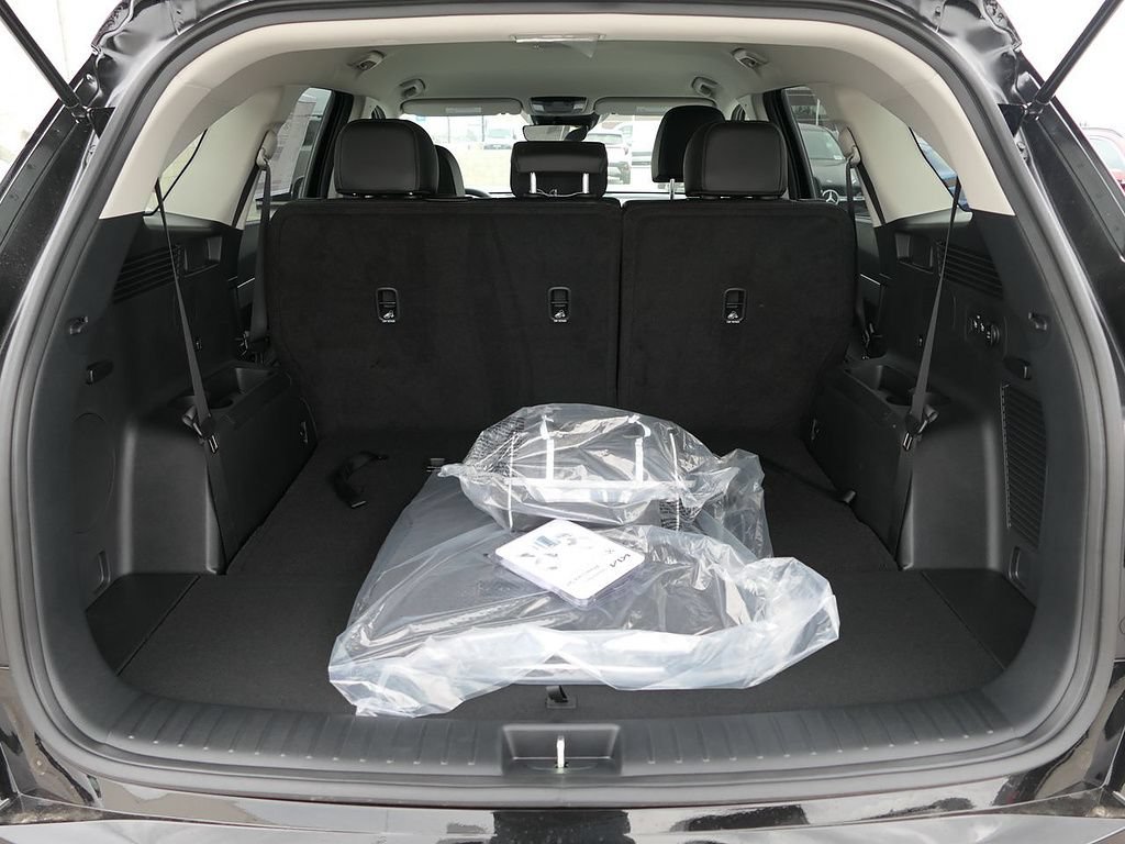 New 2026 Kia Sorento S FWD image 21