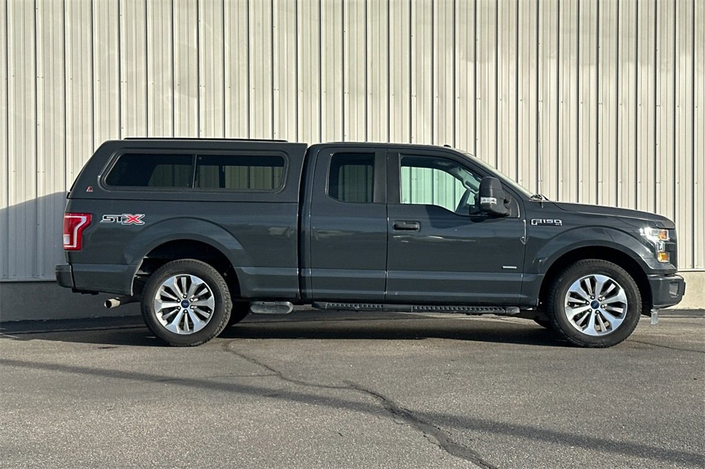 Used 2017 Ford F150 XL w/ Equipment Group 101A Mid image 3