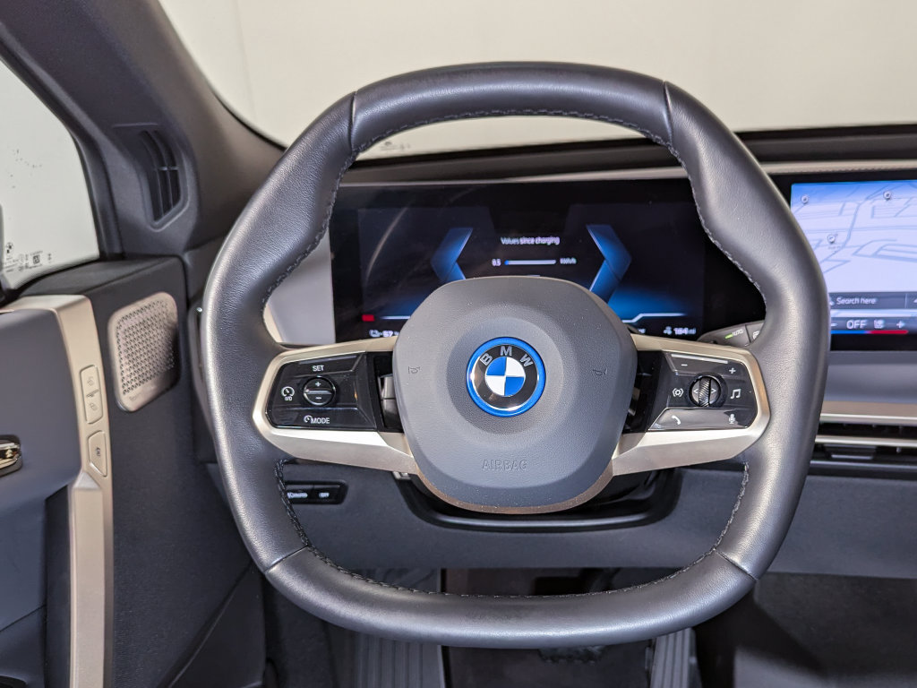 Used 2024 BMW iX M60 AWD/4WD image 34