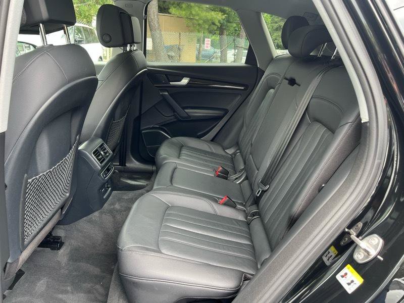 Used 2019 Audi Q5 2.0T Premium Plus w/ Premium Plus Package AWD/4WD image 8