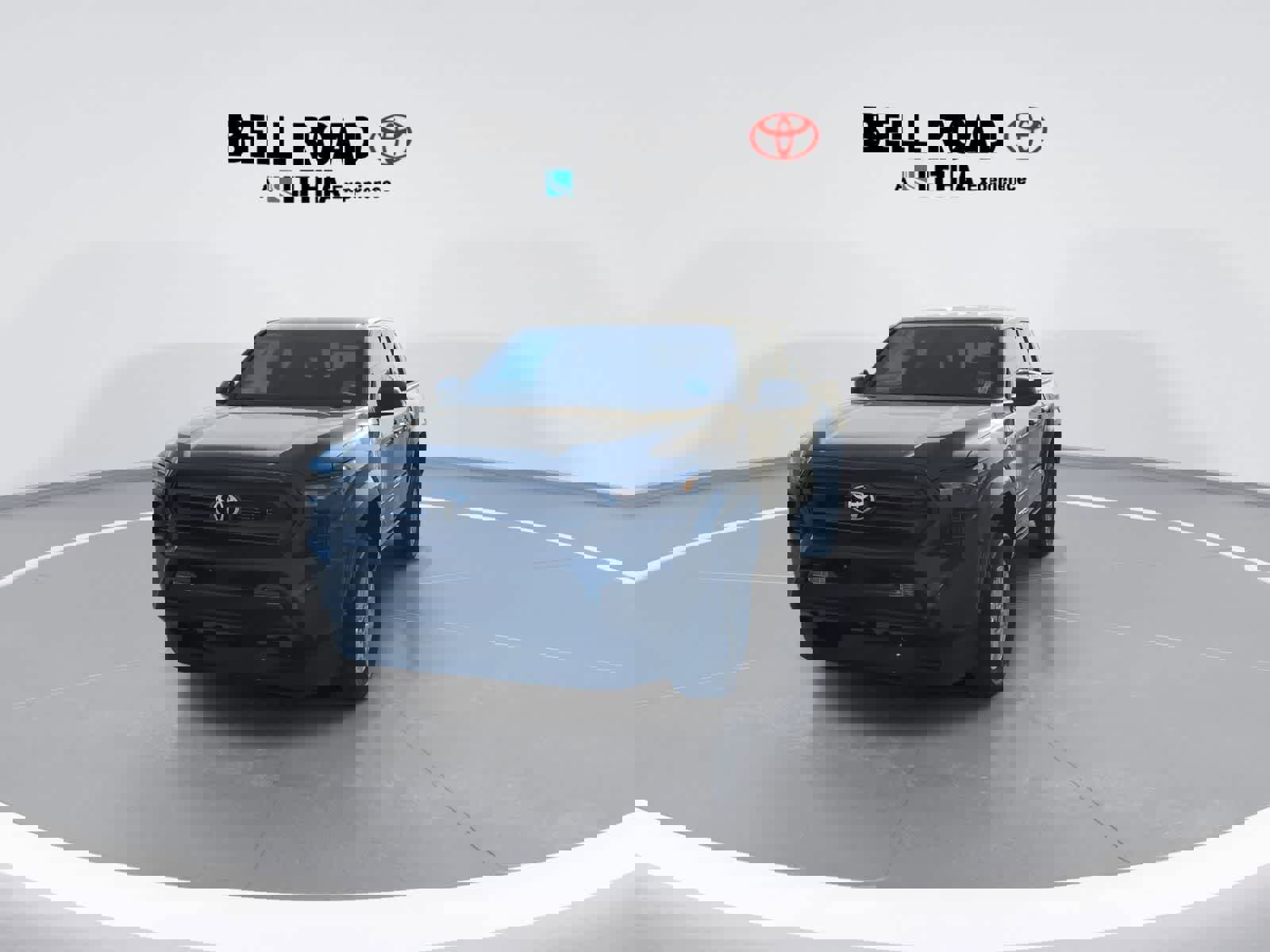 Used 2025 Toyota Tacoma SR5 image 3