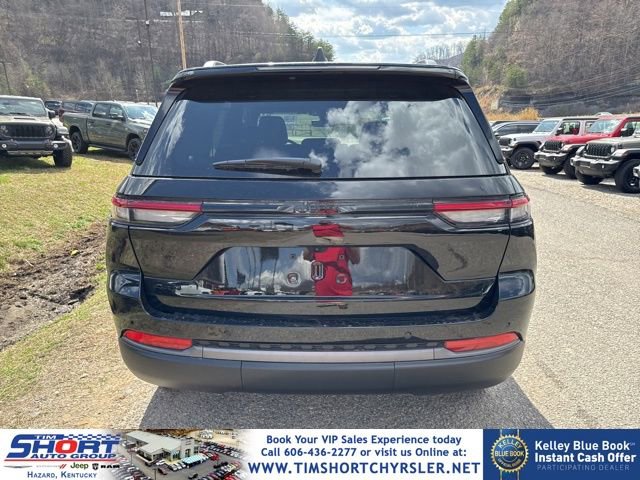 New 2026 Jeep Grand Cherokee Limited w/ Limited Altitude Package AWD/4WD image 4