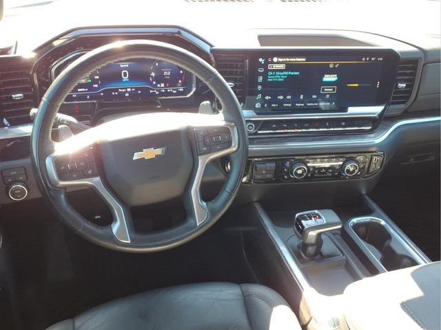Used 2025 Chevrolet Silverado 1500 LTZ AWD/4WD image 21