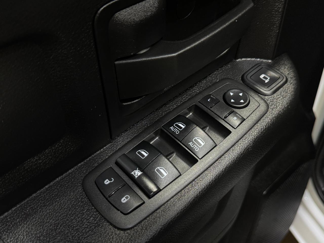 Used 2023 RAM 2500 Tradesman AWD/4WD image 29
