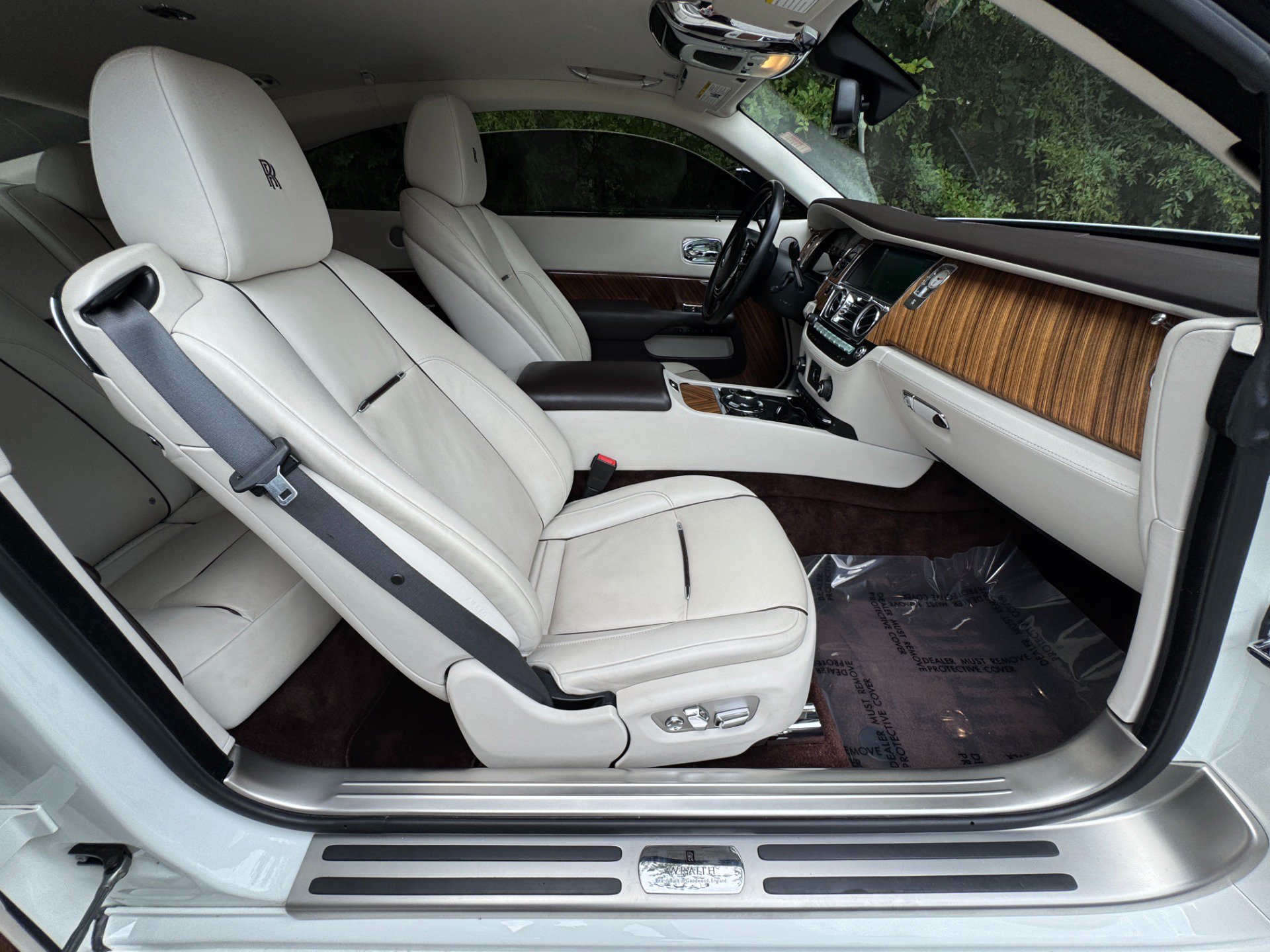 Used 2017 Rolls-Royce Wraith RWD image 56
