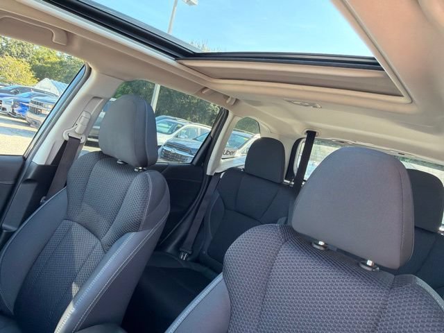 Used 2023 Subaru Forester Premium AWD/4WD image 10