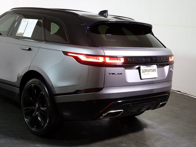 Used 2023 Land Rover Range Rover Velar R-Dynamic S image 11