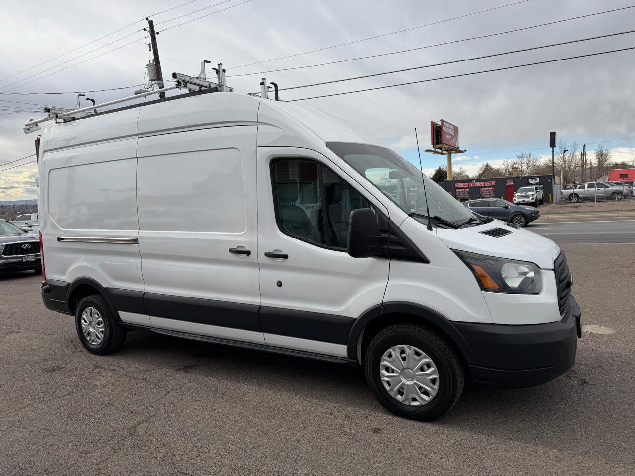 Used 2018 Ford Transit 250 T-250 148 Hi Rf 9000 GVWR Sli image 2