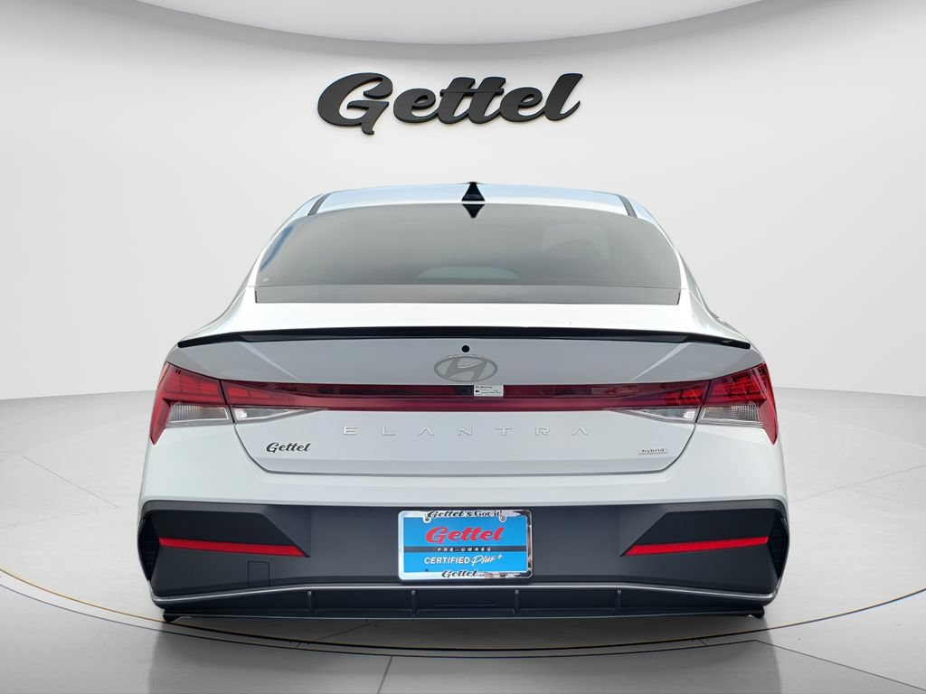 Certified 2025 Hyundai Elantra SEL FWD image 6