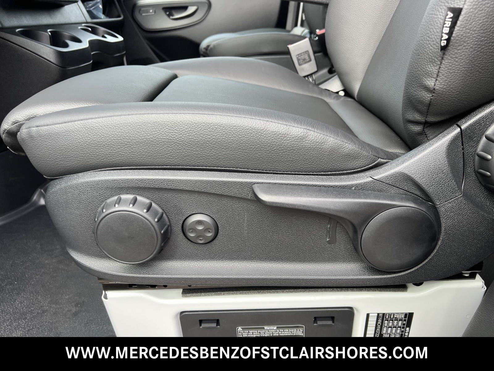 New 2025 Mercedes-Benz Sprinter 2500 image 24