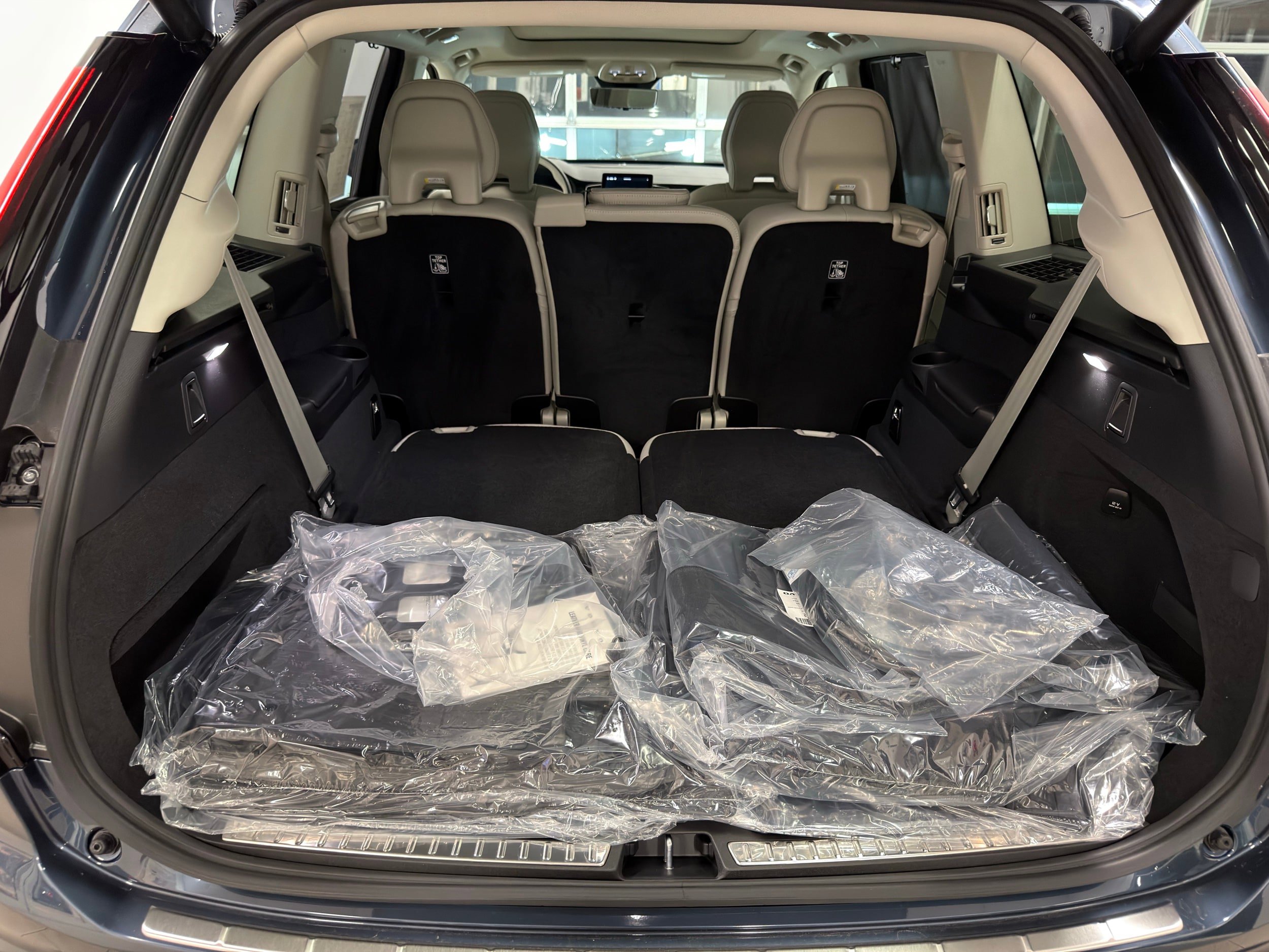New 2026 Volvo XC90 T8 Ultra w/ Protection Package AWD/4WD image 34