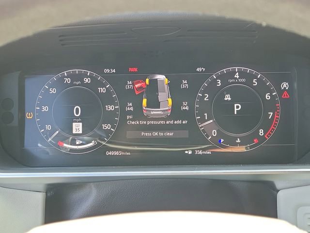 Used 2020 Land Rover Range Rover Sport HST image 31