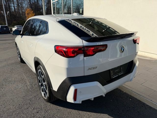 Used 2025 BMW X2 xDrive28i w/ Technology Package image 9