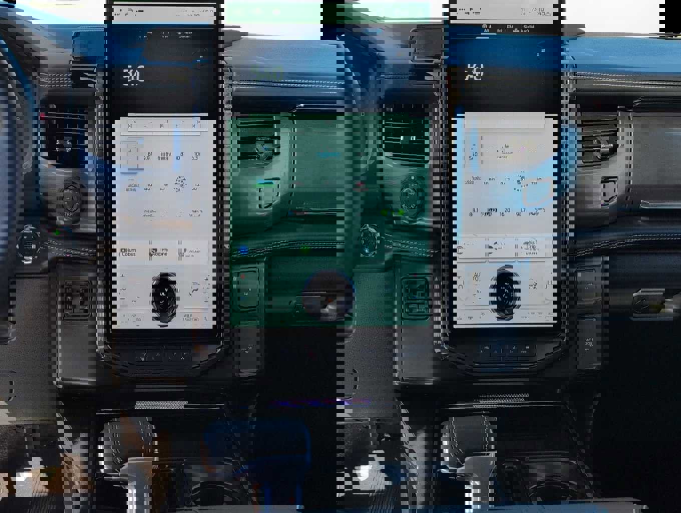 New 2025 Ford F150 Lightning Platinum image 18