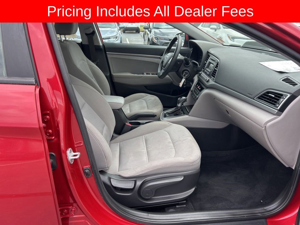 Used 2017 Hyundai Elantra SE FWD image 17