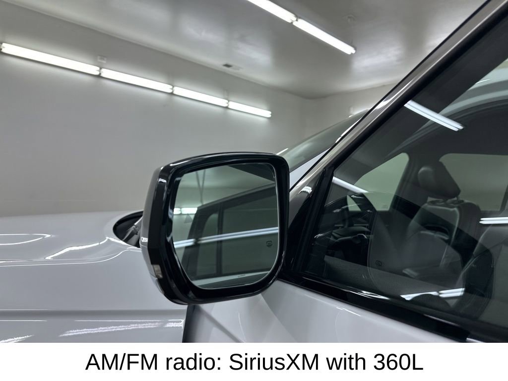 Used 2025 Jeep Grand Cherokee Limited image 17