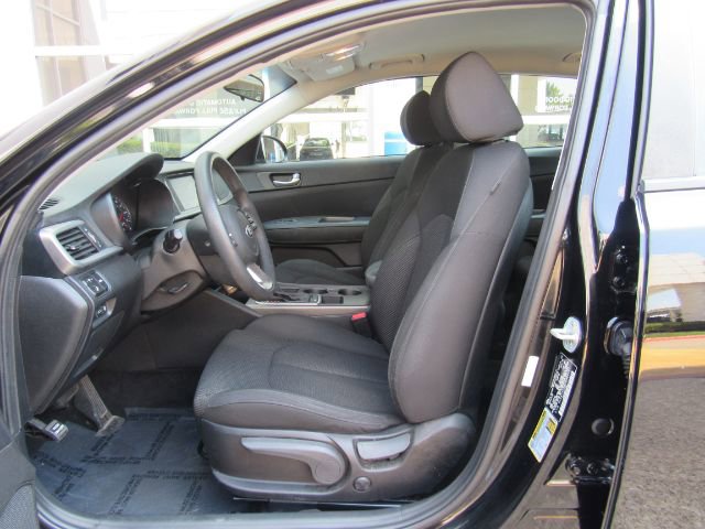 Used 2019 Kia Optima LX image 12