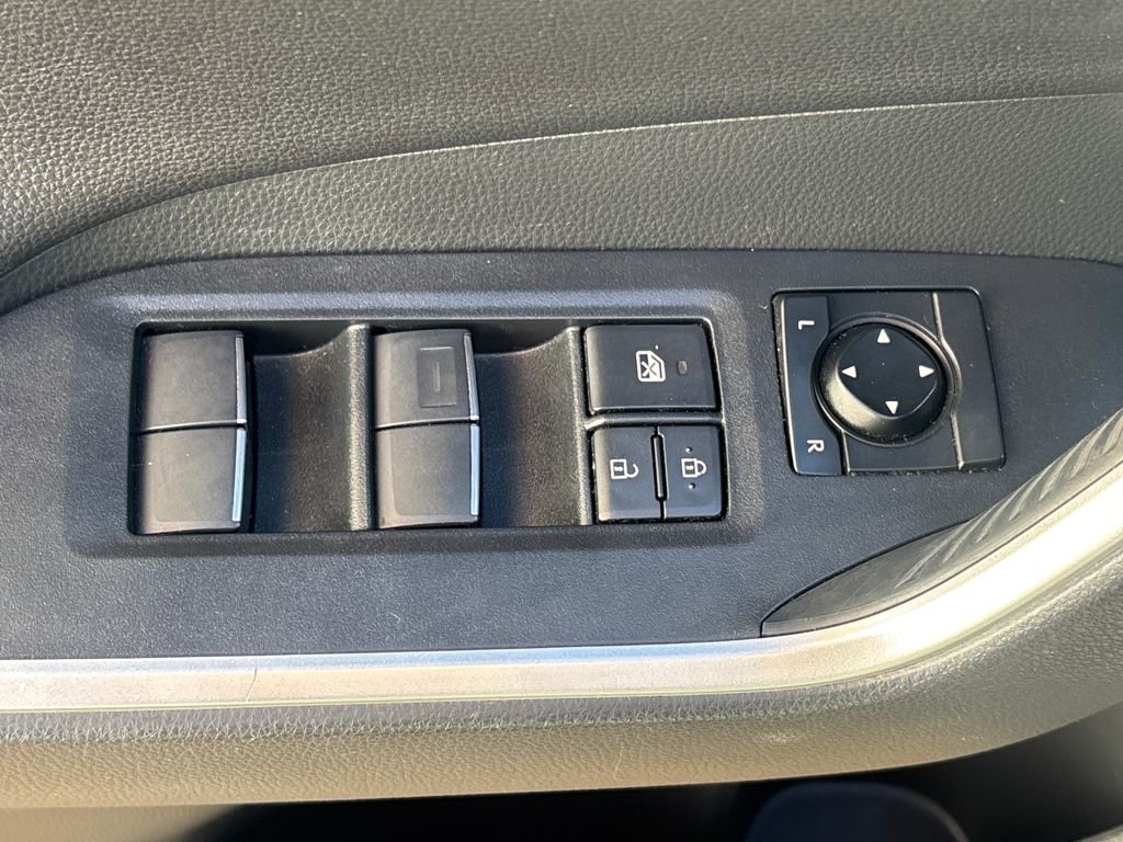 Used 2020 Toyota RAV4 XSE image 7