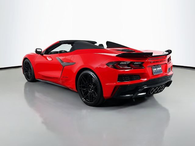 Used 2025 Chevrolet Corvette Z06 RWD image 5