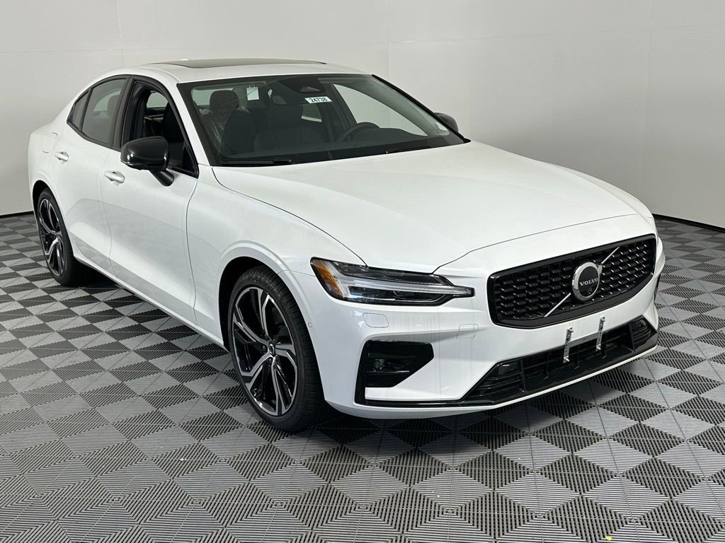 New 2024 Volvo S60 B5 Core w/ Climate Package image 2