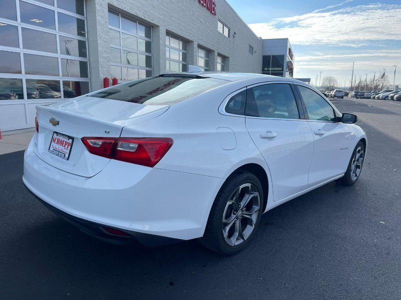Used 2023 Chevrolet Malibu LT image 3