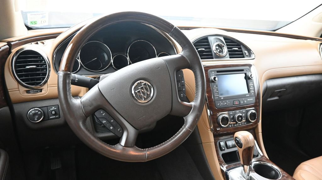 Used 2017 Buick Enclave Leather FWD image 29
