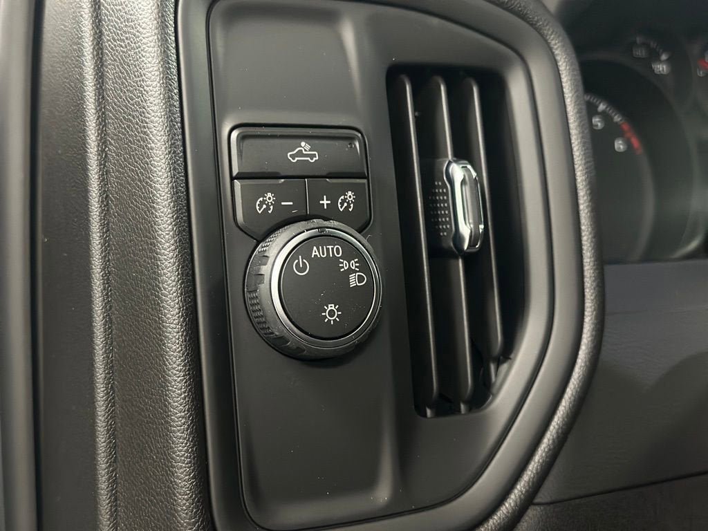 New 2026 Chevrolet Silverado 1500 Custom RWD image 19