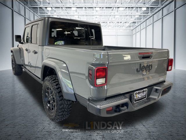 Used 2021 Jeep Gladiator Willys image 34