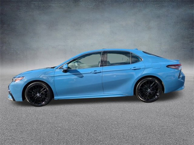 Used 2023 Toyota Camry XSE image 6