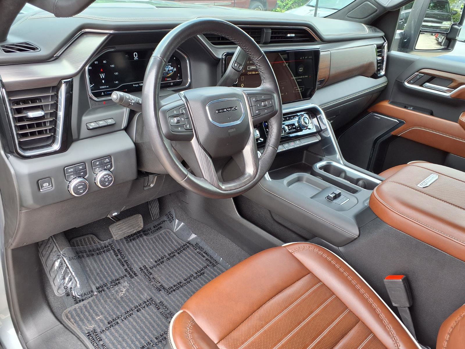 Used 2024 GMC Sierra 3500 Denali Ultimate AWD/4WD image 20