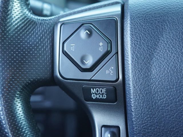 Used 2018 Toyota Tacoma TRD Sport w/ Technology Package image 24