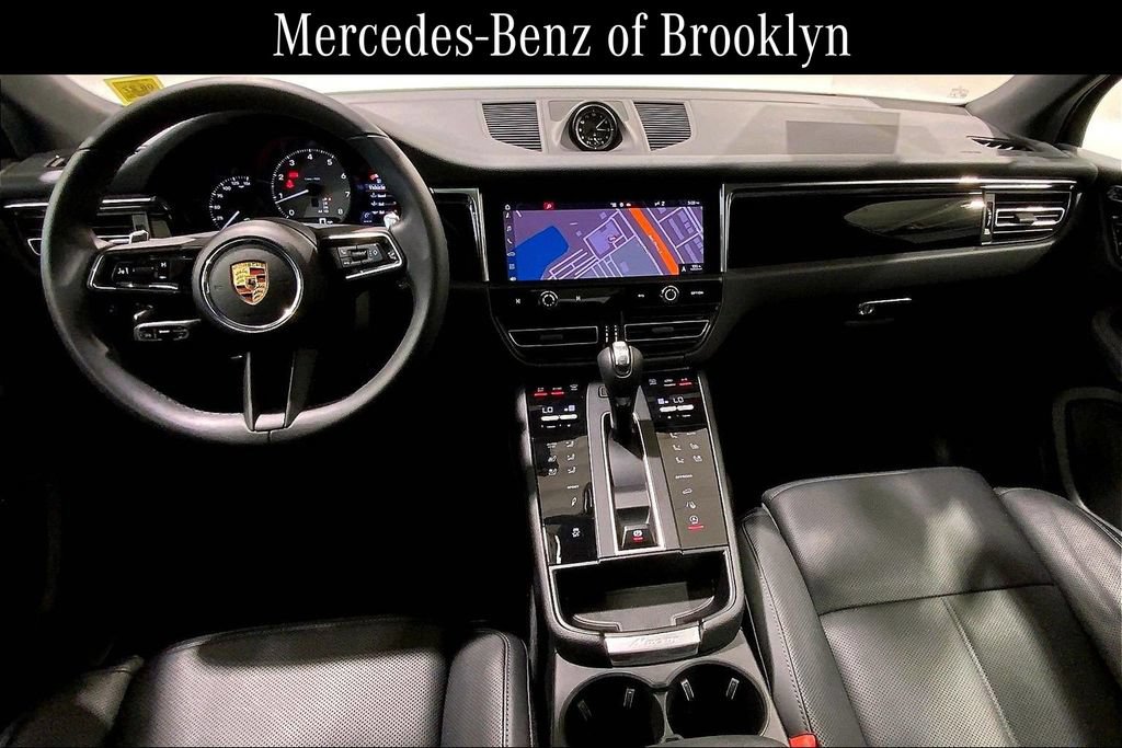 Used 2025 Porsche Macan S AWD/4WD image 15