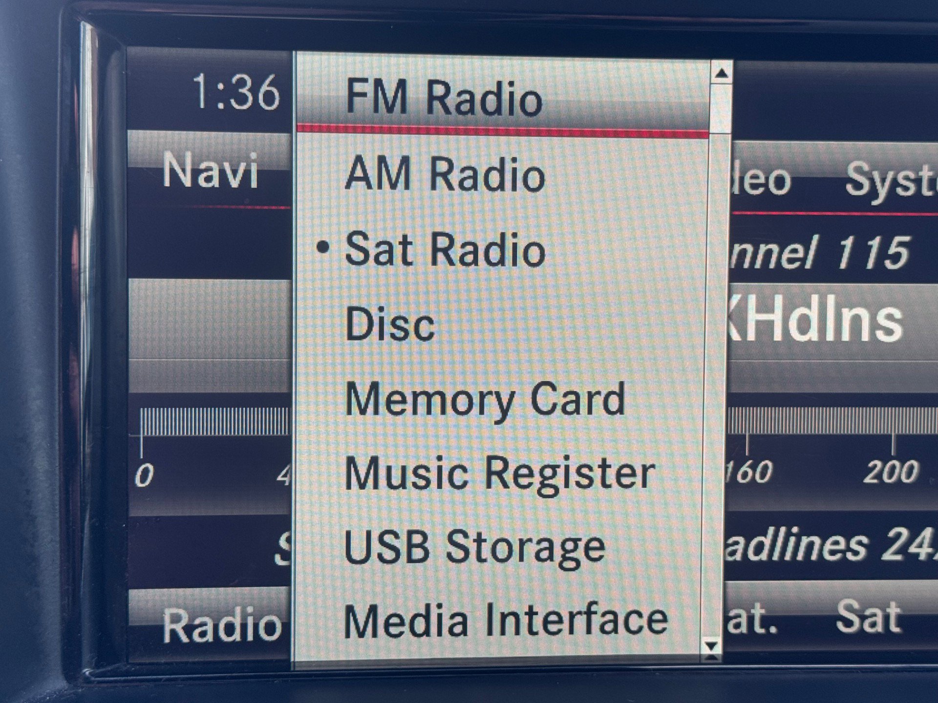 Used 2015 Mercedes-Benz ML 400 4-MATIC image 28