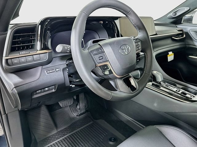 New 2026 Toyota Crown Signia AWD/4WD image 13