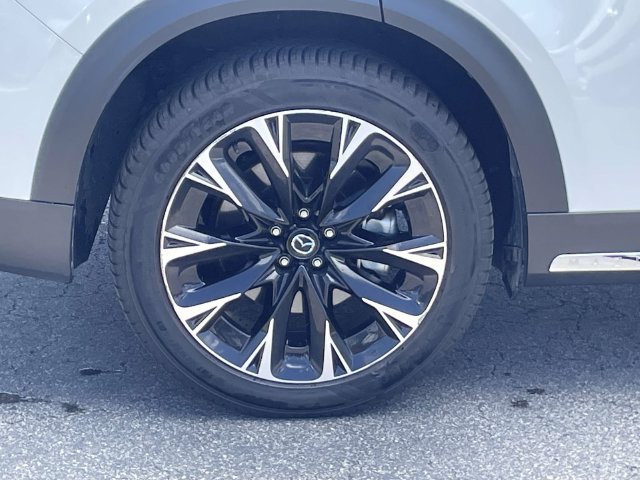 Used 2024 MAZDA CX-90 Plug-In Hybrid w/ Premium Plus AWD/4WD image 10
