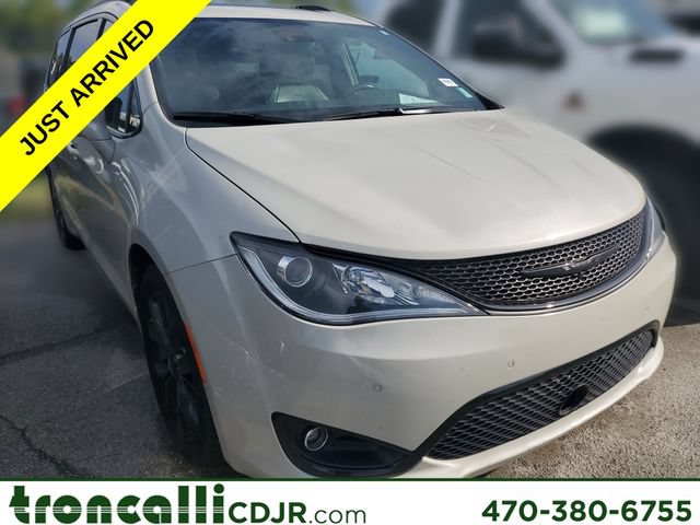 Certified 2019 Chrysler Pacifica Limited w/ Advanced Safetytec Group