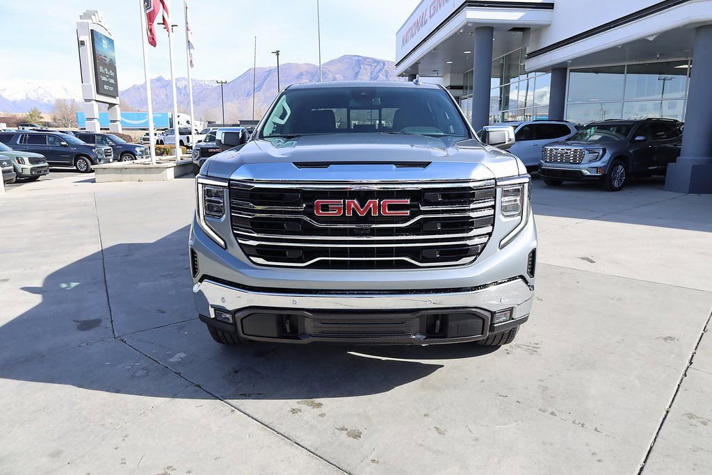 New 2026 GMC Sierra 1500 SLT w/ SLT Premium Plus Package image 9